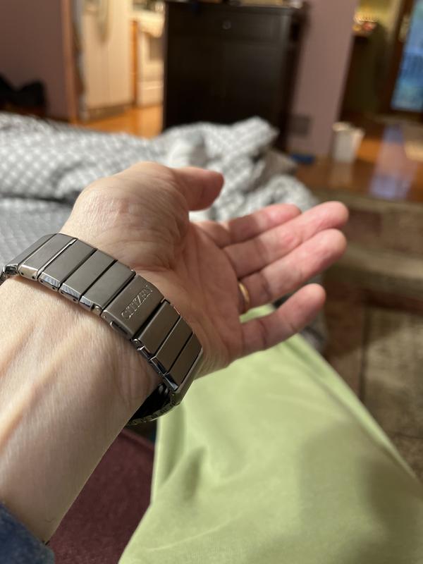 Men's Armor Eco-Drive Silver-Tone Titanium Bracelet Watch 41mm