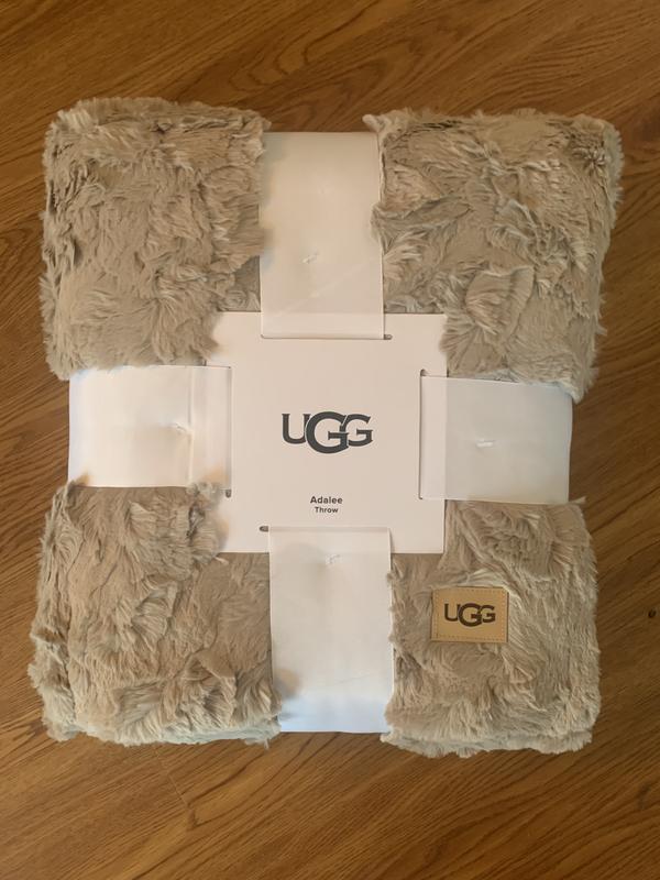 UGG Throw