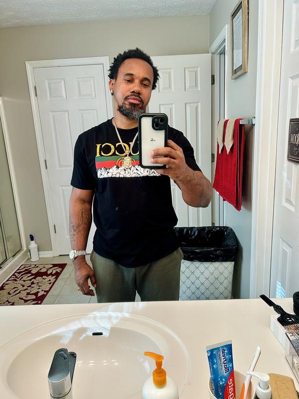 My wrist Chilling…