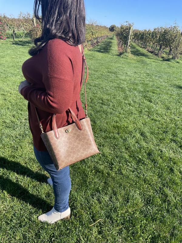 Perfect bag for all your fall outfits