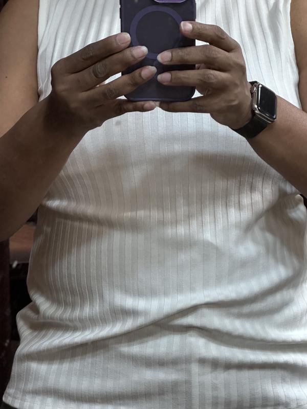 Loose fit in waist area