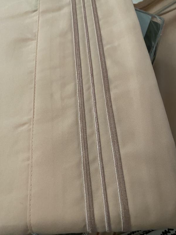 Customer carousel item 3.