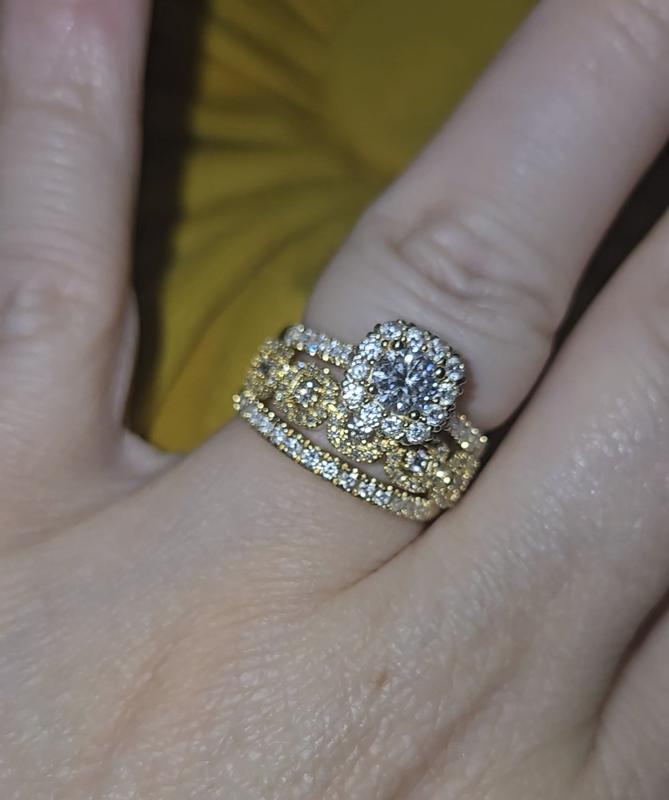 Customer carousel item 1.