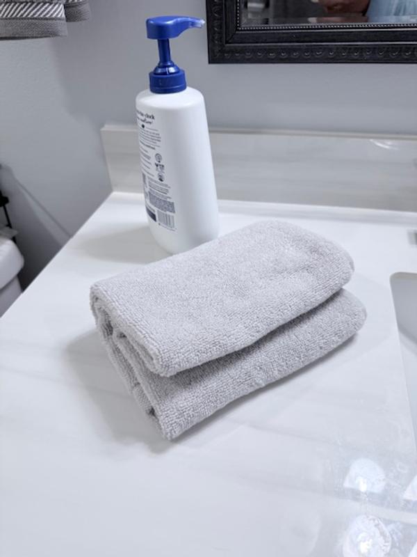 Customer carousel item 4.