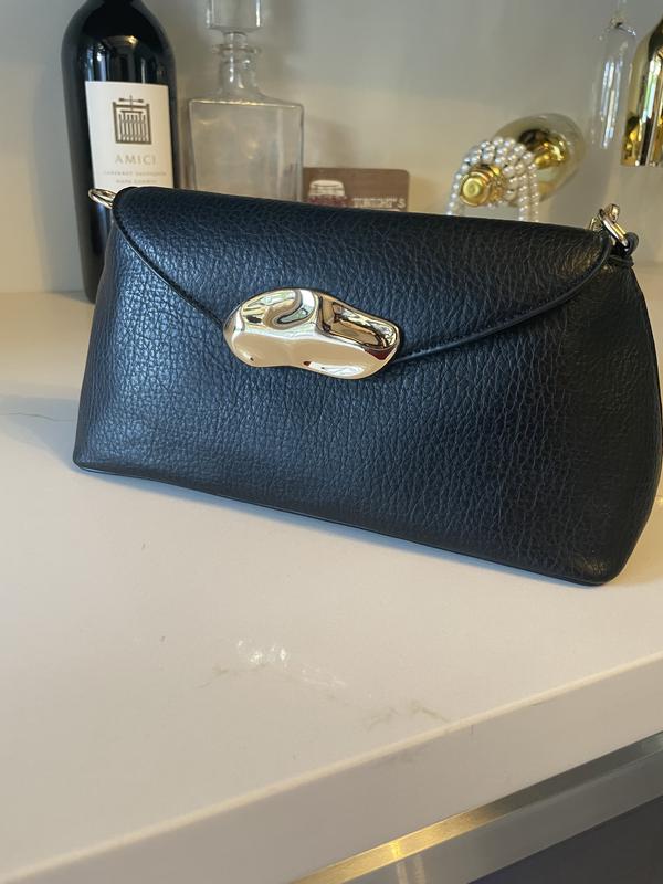 Photo from TrueShopaholic