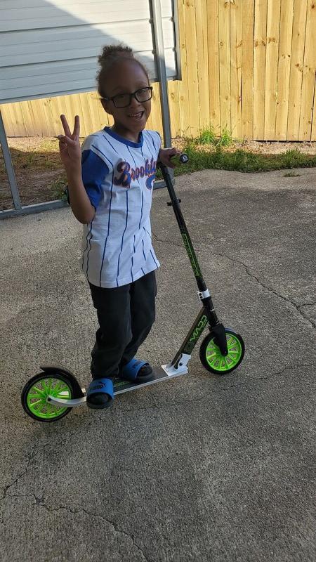 Customer carousel item 10.