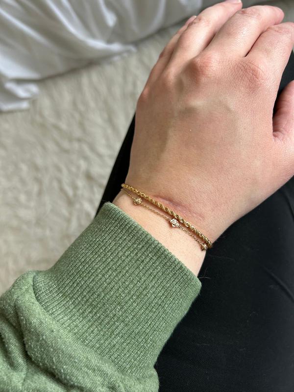 Review Thumbnail Image 0 382769752