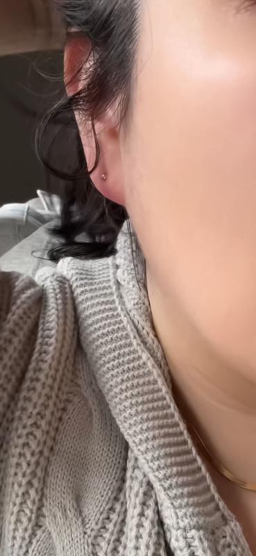 Review Thumbnail Image 0 370168927