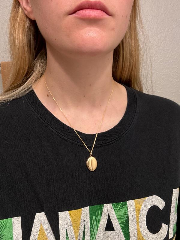 Review Thumbnail Image 2 370167556