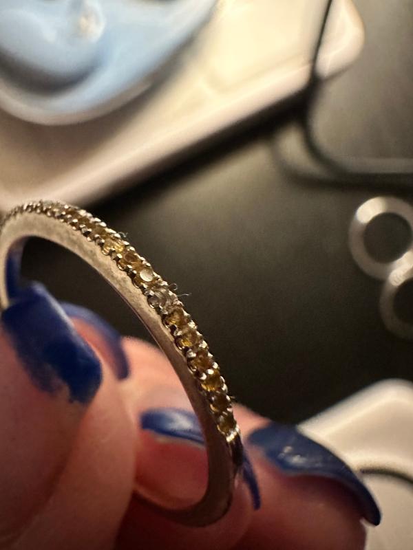 Review Thumbnail Image 1 370177108