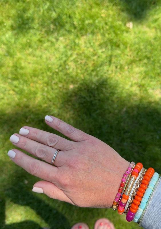 Review Thumbnail Image 0 370160844