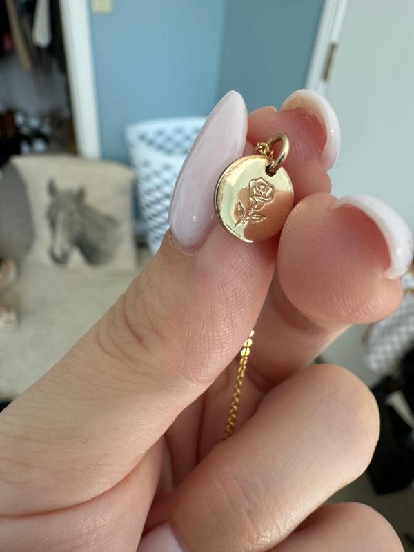 Customer photo for "Tarnishes Quickly"