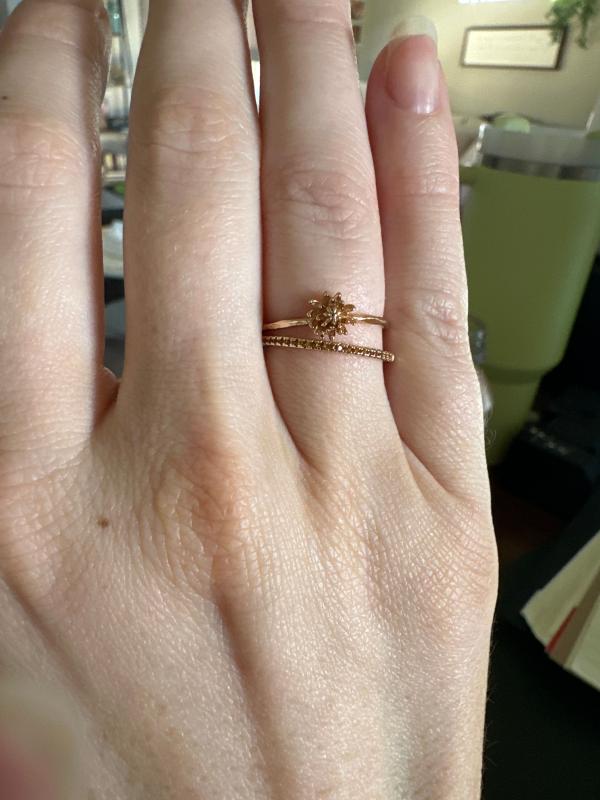 Customer photo for "Love how dainty it is"