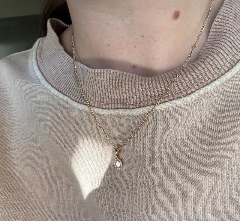 Review Thumbnail Image 0 370189282