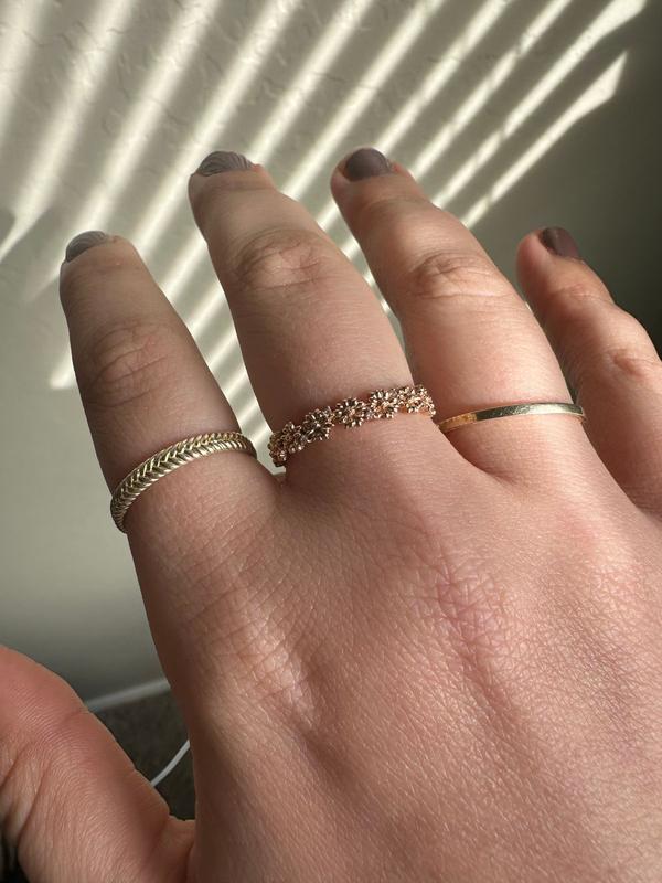 Customer photo for "Not yellow gold"