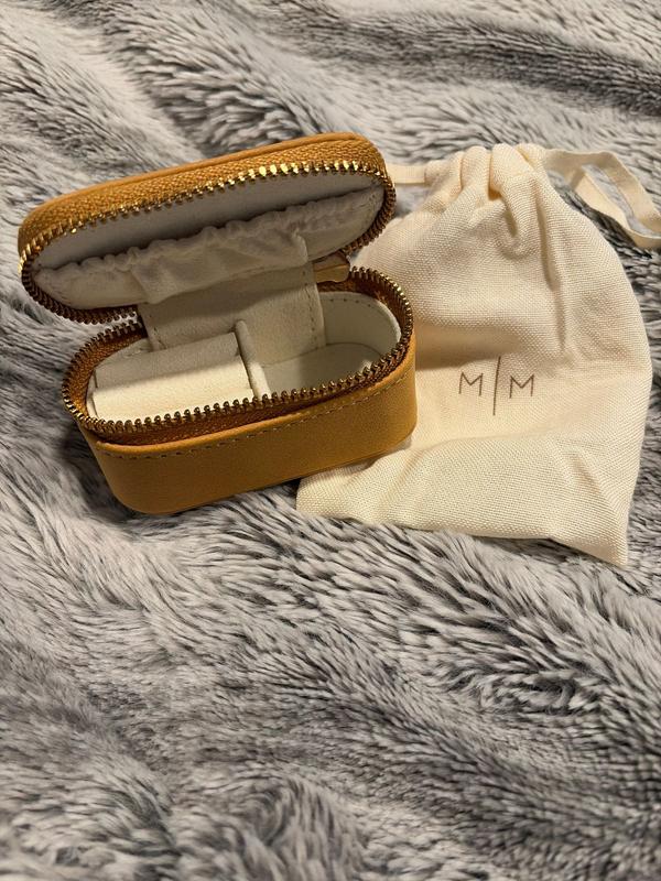 Review Thumbnail Image 1 382456717