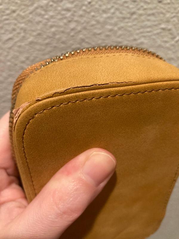 Review Thumbnail Image 0 381392329