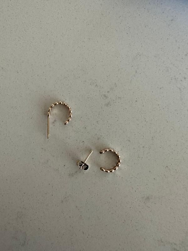 Customer photo for "Listen to the one star reviews"