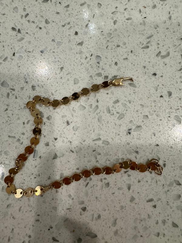Customer photo for "Beautiful but didn’t last"