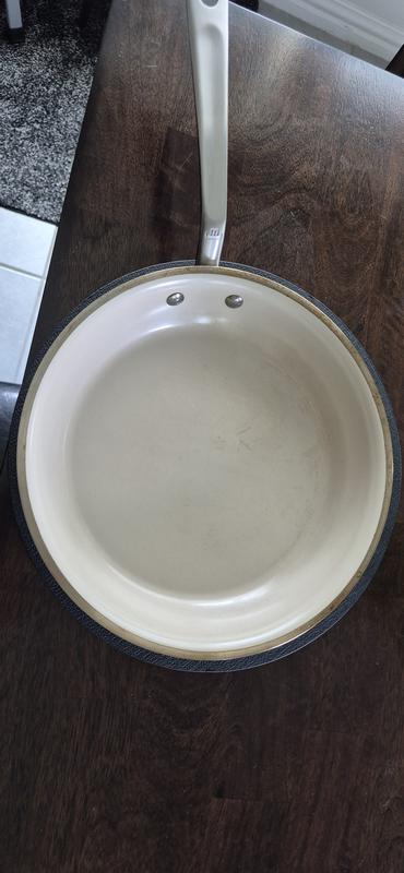 Customer carousel item 1.