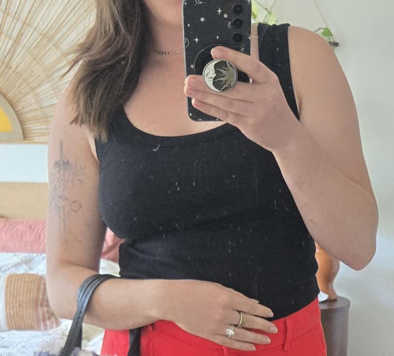 Customer photo for "Good base layer tank"