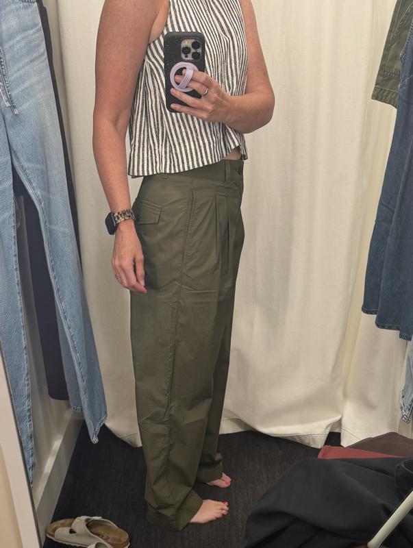 Customer photo for "Cute lightweight poplin pants, run big"