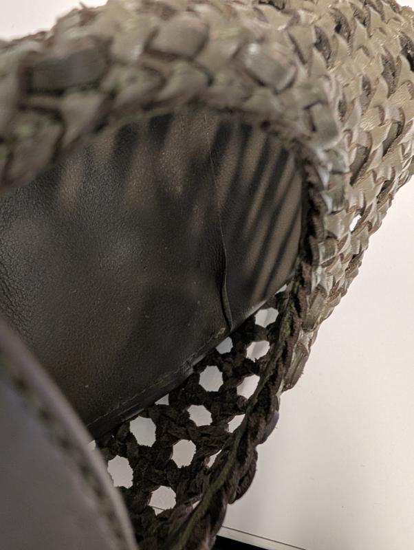 Customer photo for "Comfortable, but poor quality"