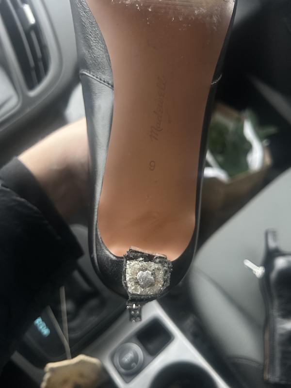 Customer photo for "Broke after less than a month"