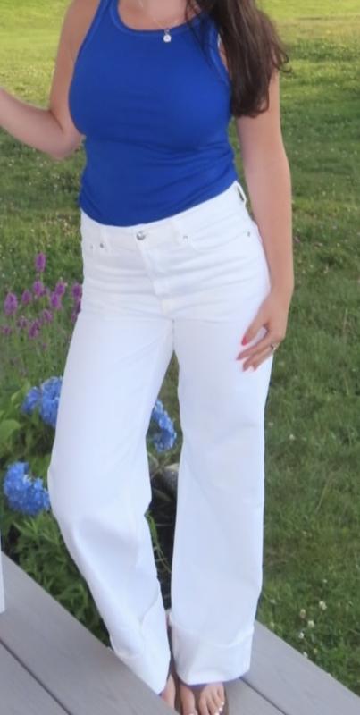 Low-Slung Baggy Jeans