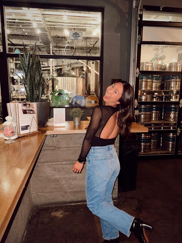 Review Thumbnail Image 0 261142032