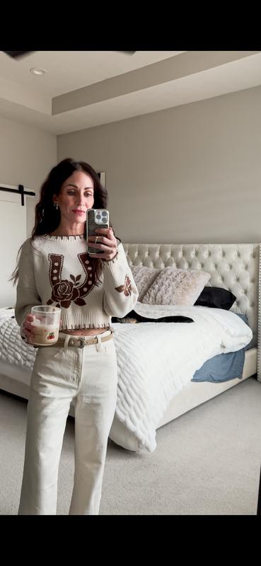 Customer photo for "White you can wear all year long"