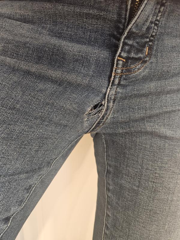 Customer photo for "Love these jeans but they were junk"