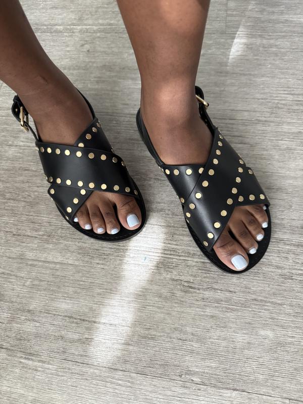 Review Thumbnail Image 0 270780935