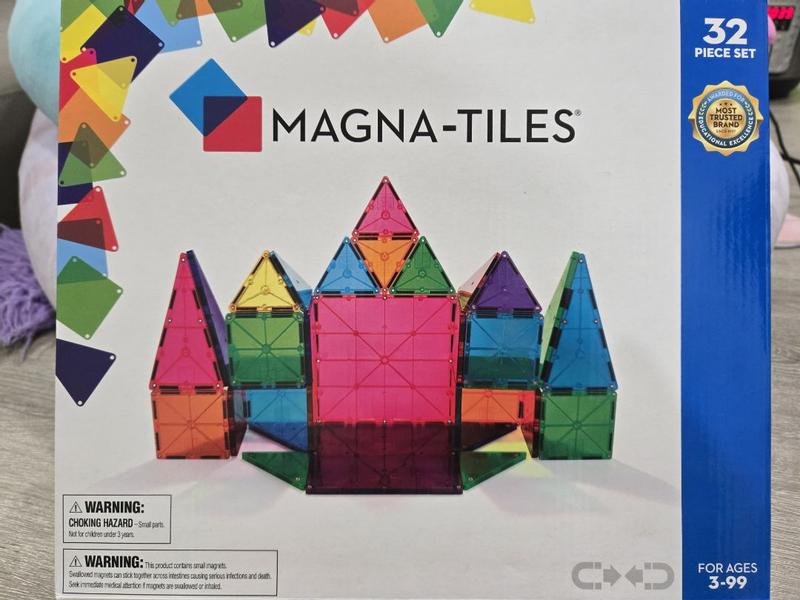 マグナタイルズ 200ピース Magna-Tiles CLEAR COLORS Magna-tiles 32 Pc. Clear Colors Magnetic Tiles Set - Ages 3+