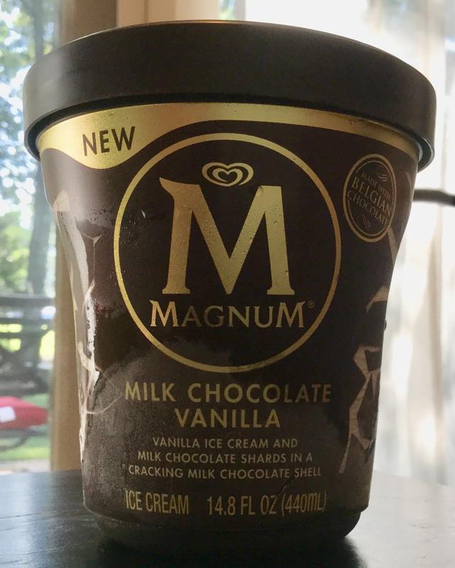 Magnum® Tub Vanilla Chocolate Ice Cream