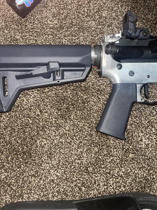 Matches my color way sucks I bought the wrong one without the qd