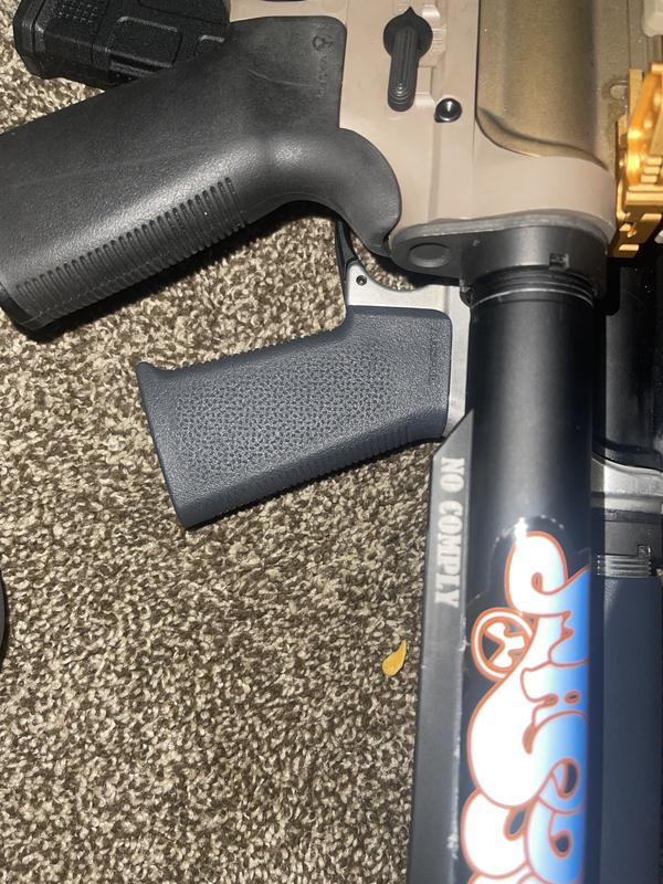 Only down side is the sl grip has no compartment for my skittles