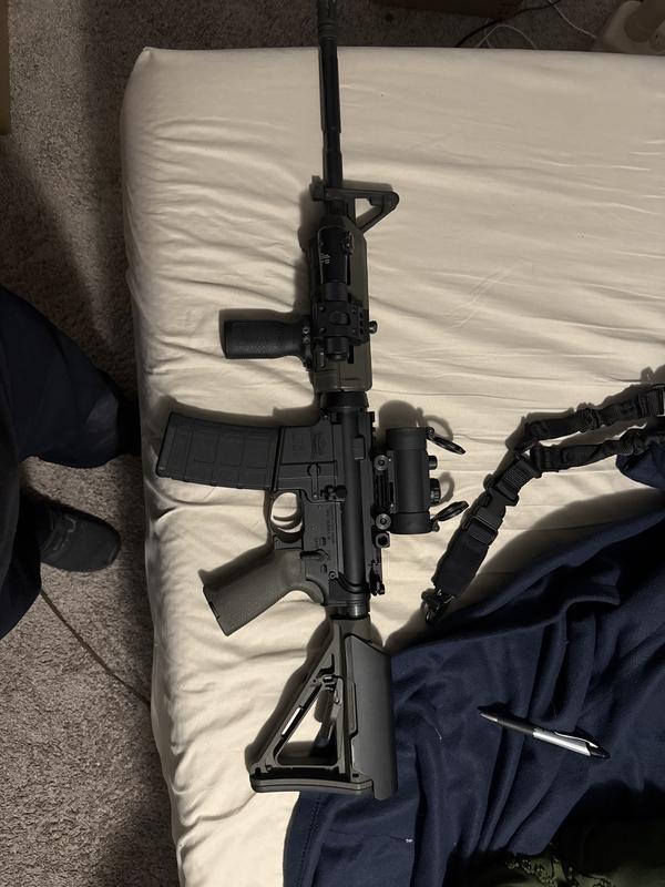 Magpul RVG Rail Vertical Grip for ARPlatforms, Aggressive Textured