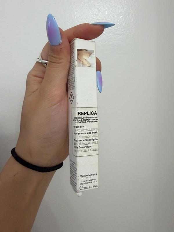 Customer carousel item 1.