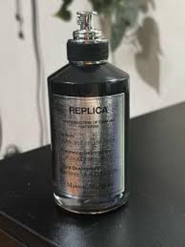 REPLICA Flying Eau de Parfum | Maison Margiela Fragrances