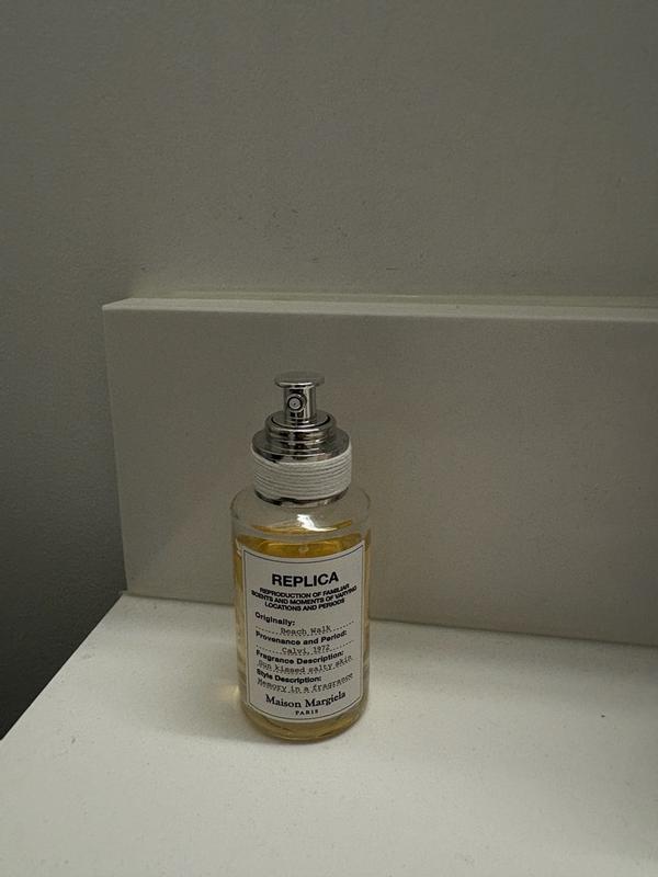 Customer carousel item 1.