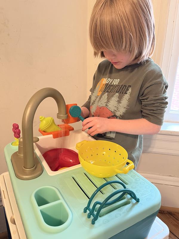 B. toys Kitchen Sink Play Set - Splash-n-Scrub Sink