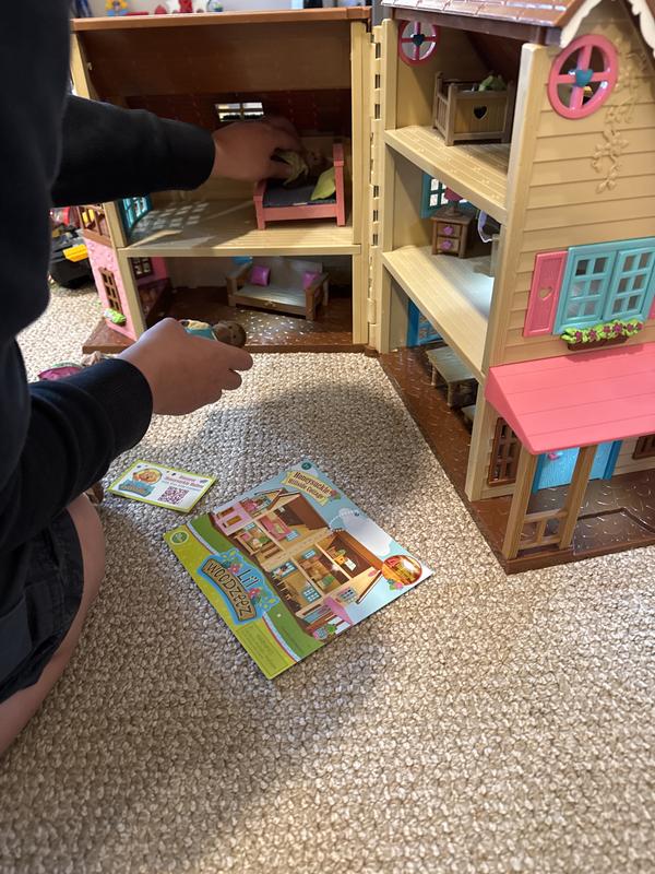 Honeysuckle Hillside Cottage | Toy House with Accessories