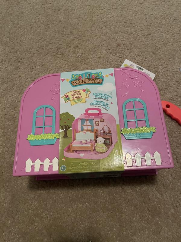 Travel Suitcase Playset, Carry Case with Accessories