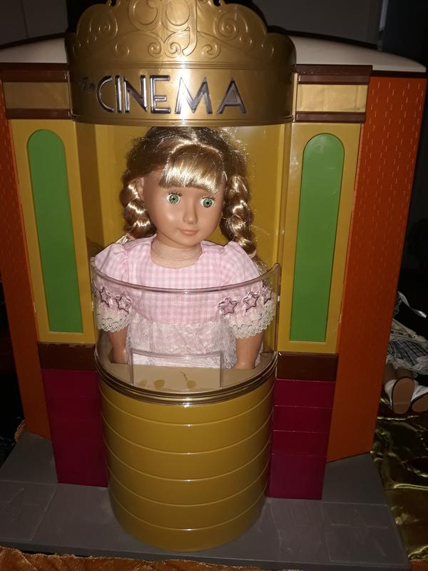 Our Generation Movie Theater Playset with Electronics for 18 Dolls - OG  Cinema