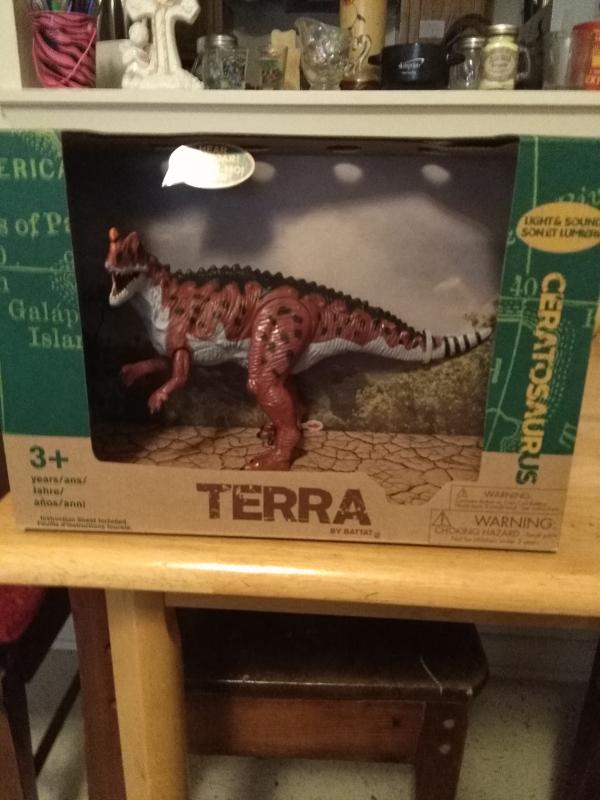 Details about   Ceratosaurus dinosaur with light & sound by terra battat hear me roar ages 3+ 