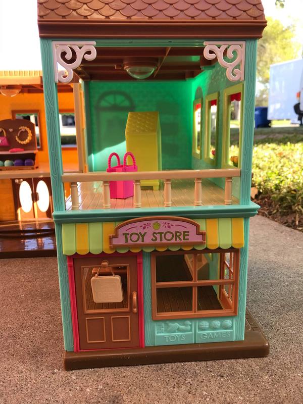 Lil outlets Woodzeez Shop Playset Honeysuckle Market Square With Accessories NEW