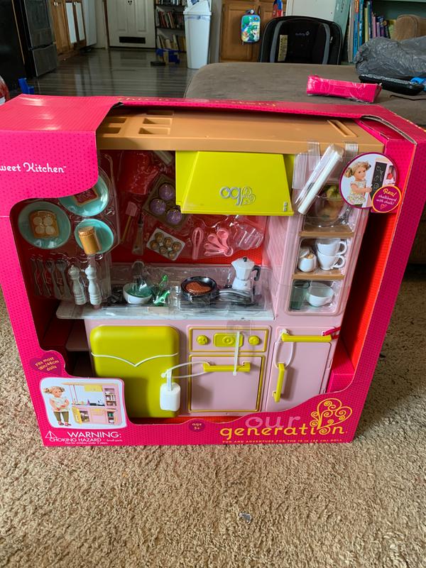 Red Gourmet Kitchen, Dollhouse Cooking Furniture