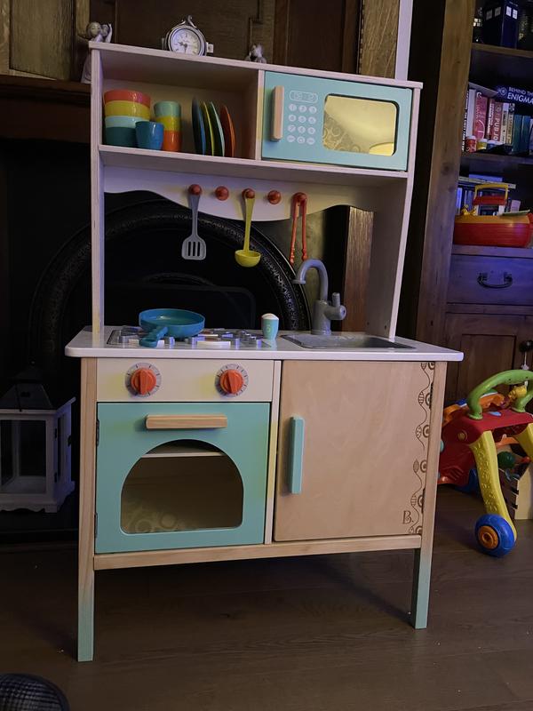 B toys store wooden kitchen