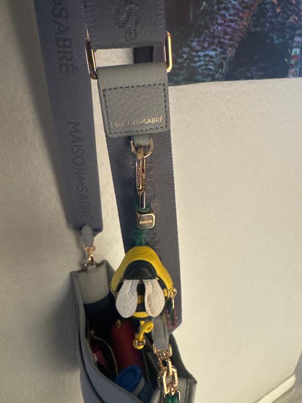 Customer carousel item 4.